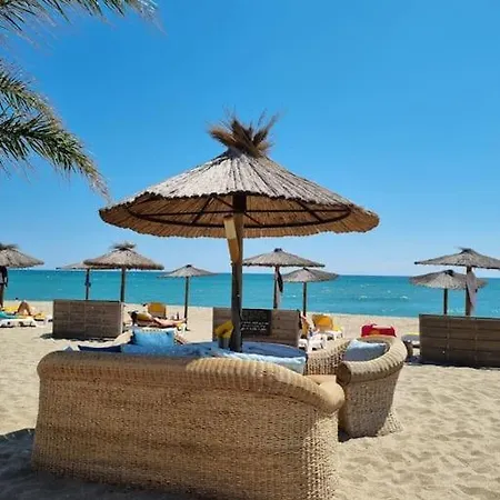 Superbe En Avec Piscine * Le Barcares